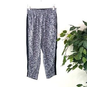 Lululemon Jogger Style Pants